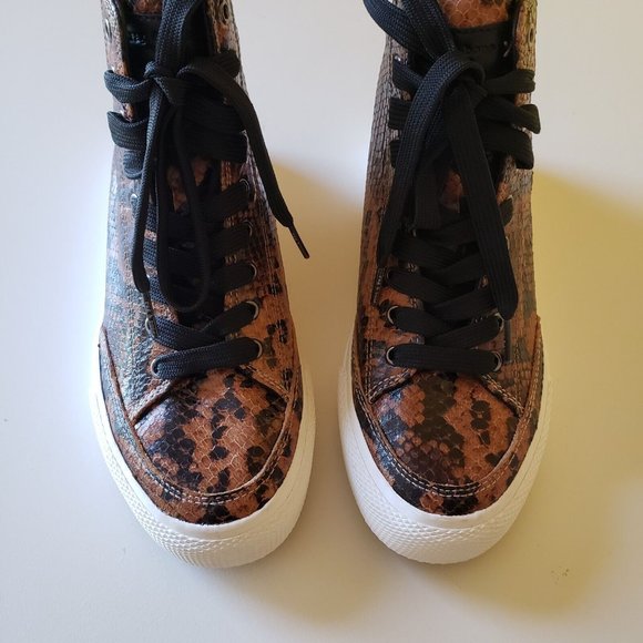 Rag & Bone High Top Snake Printed Leather Sneakers - Sz 38.5 (8.5) - Picture 13 of 16